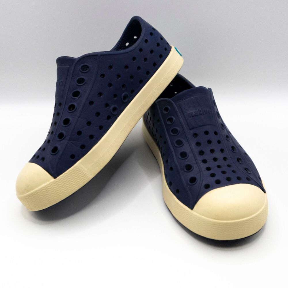 Native Jefferson Kids Water Shoes Navy Slip On Sneakers C11 Beach Summer